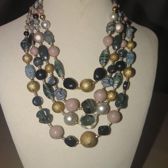 Necklace Glass Beads Gold Pink Green 18 Inches Vintage Multi Strand Adjustable - Picture 8 of 9